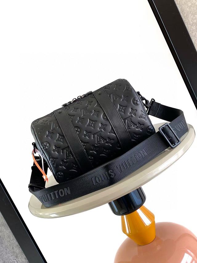 Louis vuitton original calfskin city keepall M26750 black