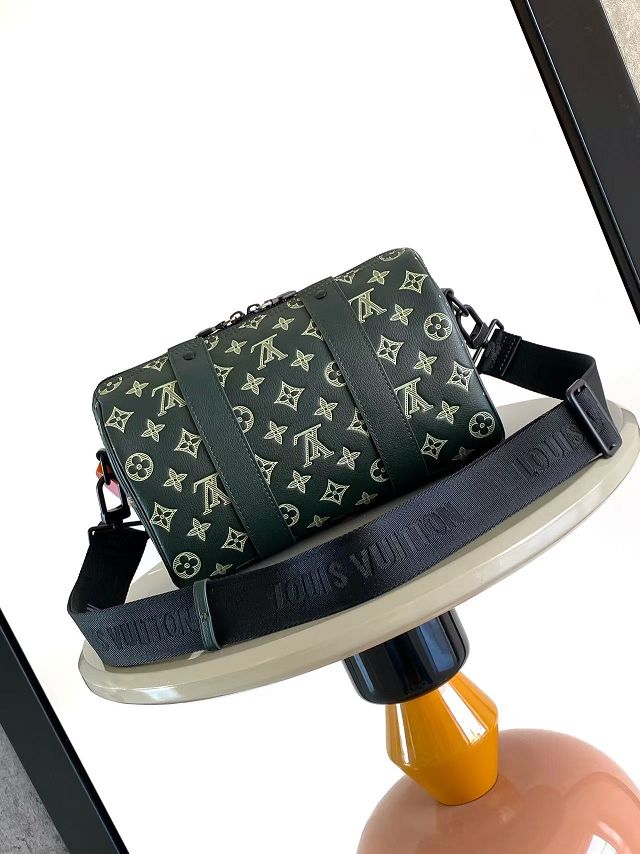 Louis vuitton original calfskin city keepall M27184 green