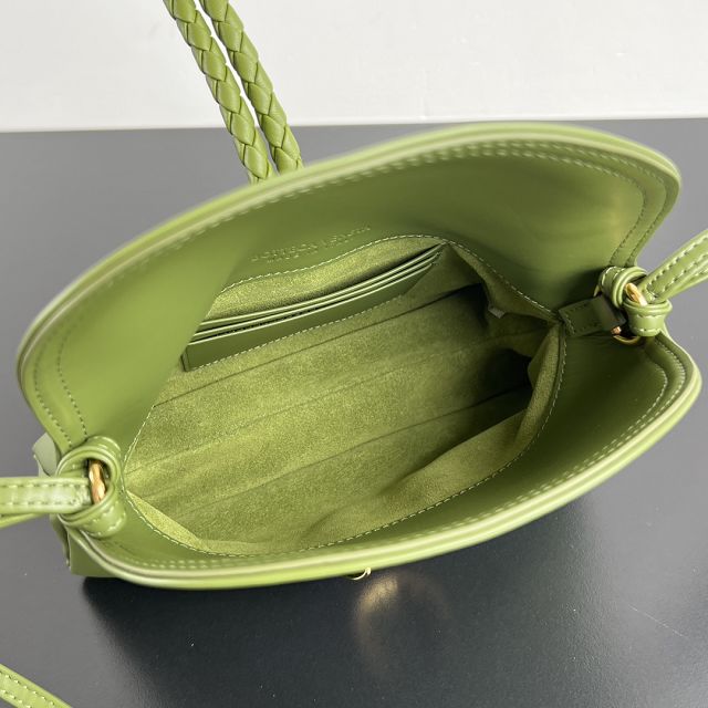 BV original calfskin baby liberta bag 826147 matcha