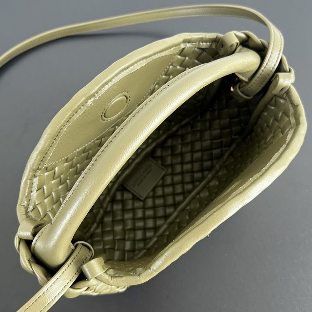 BV original lambskin small cobble top handle bag 805739 algae