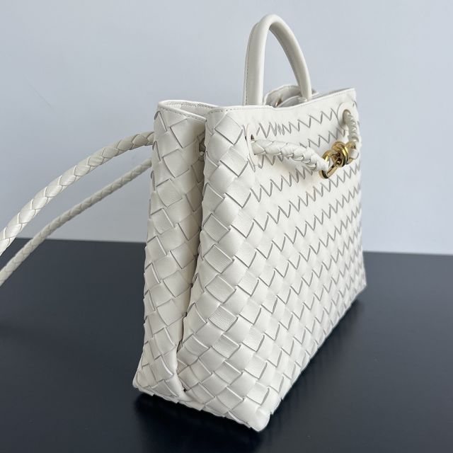 BV original lambskin small andiamo 743568 sea salt