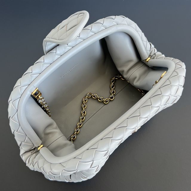 BV original lambskin medium lauren 1980 clutch 785807 sterling