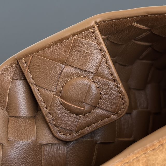 BV original suede medium parachute shoulder bag 835921 amber