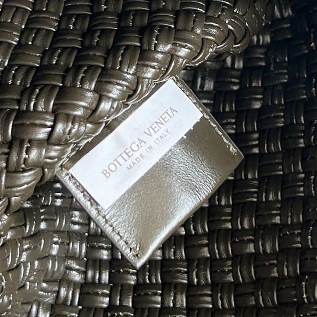 BV original calfskin medium tosca shoulder bag 716974 dark khaki