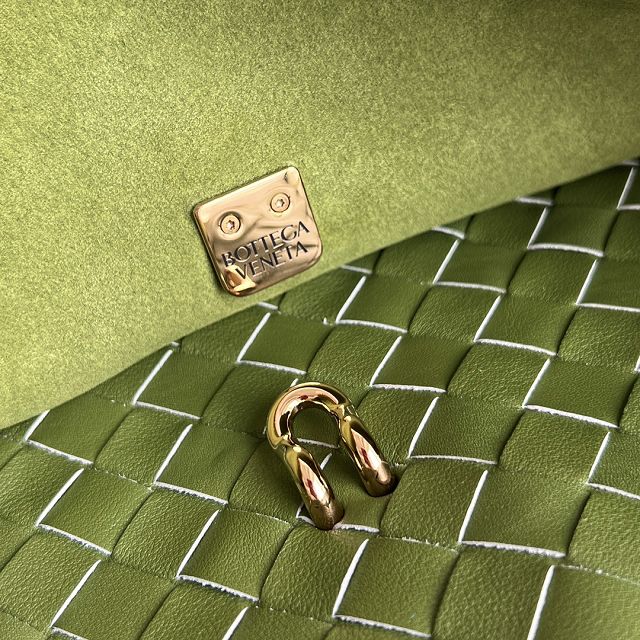 BV original calfskin large ciao ciao bag 826195 matcha