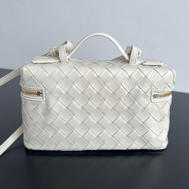 BV original calfskin bang bang vanity case 789109 sea salt