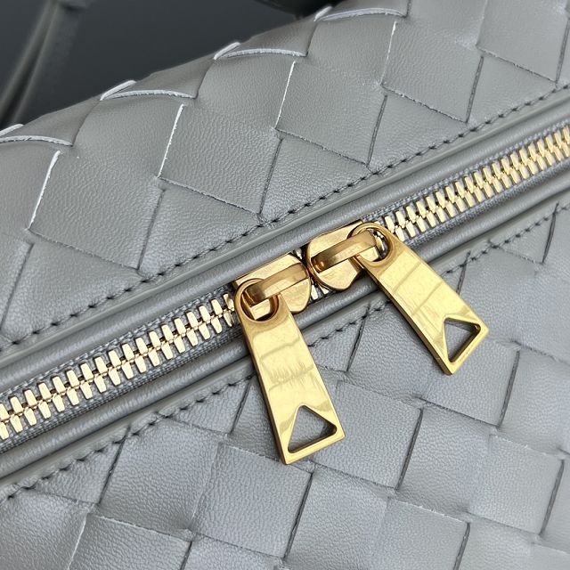 BV original calfskin bang bang vanity case 789109 sterling