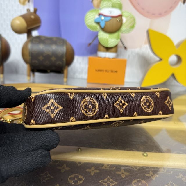 Louis vuitton original monogram canvas pochette accessoires M27718