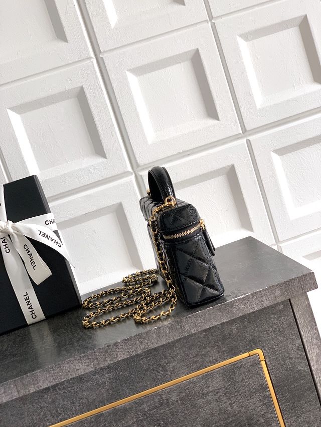 CC original patent calfskin vanity with chain AP4385 black