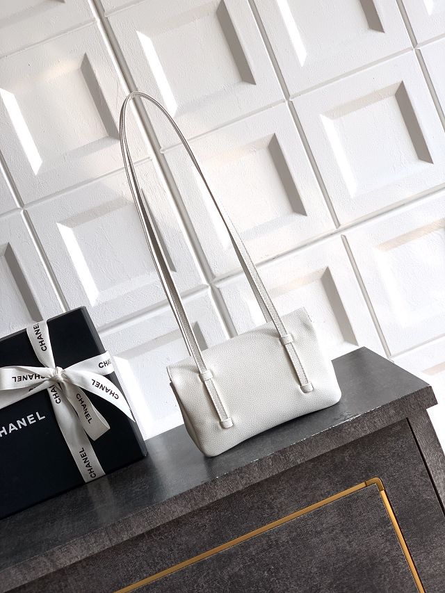 CC original grained calfskin clutch AP5068 white