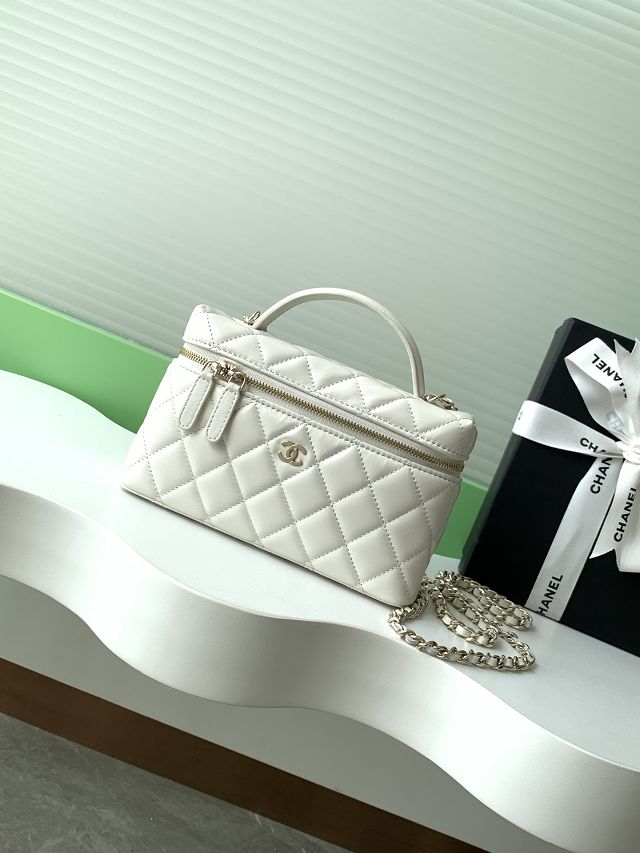 CC original lambskin vanity with chain AP4385 white