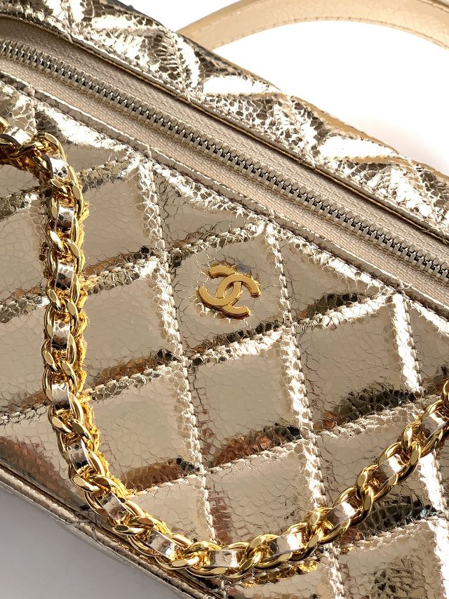 CC original shiny calfskin vanity with chain AP4385 gold