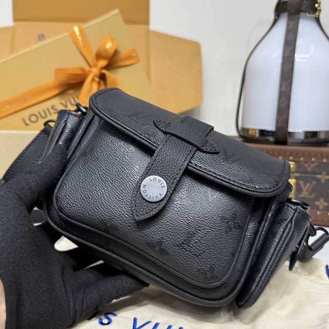 Louis vuitton original calfskin cargo wearable wallet M26726 black