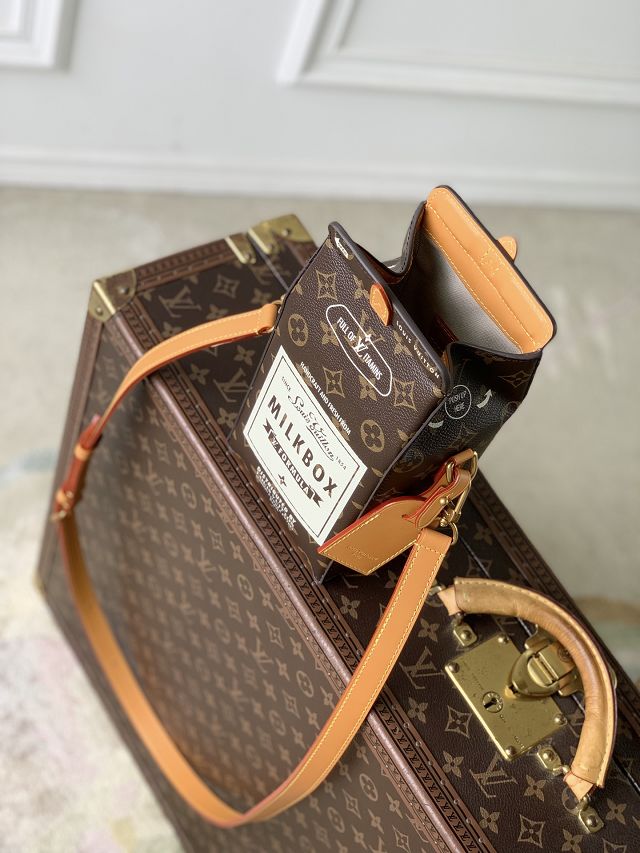 Louis vuitton original monogram canvas milk bag M29326