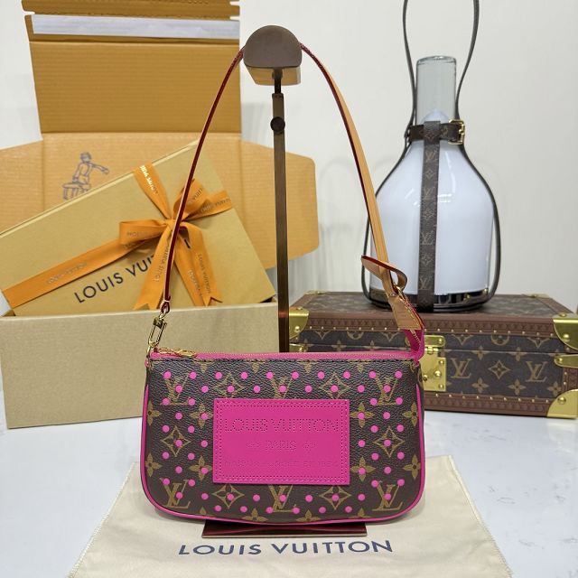 Louis vuitton original monogram canvas pochette accessoires M29001 fuchsia