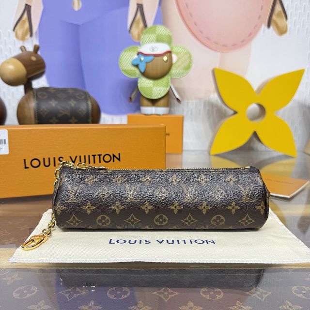 Louis vuitton original monogram canvas pochette pencil M28059