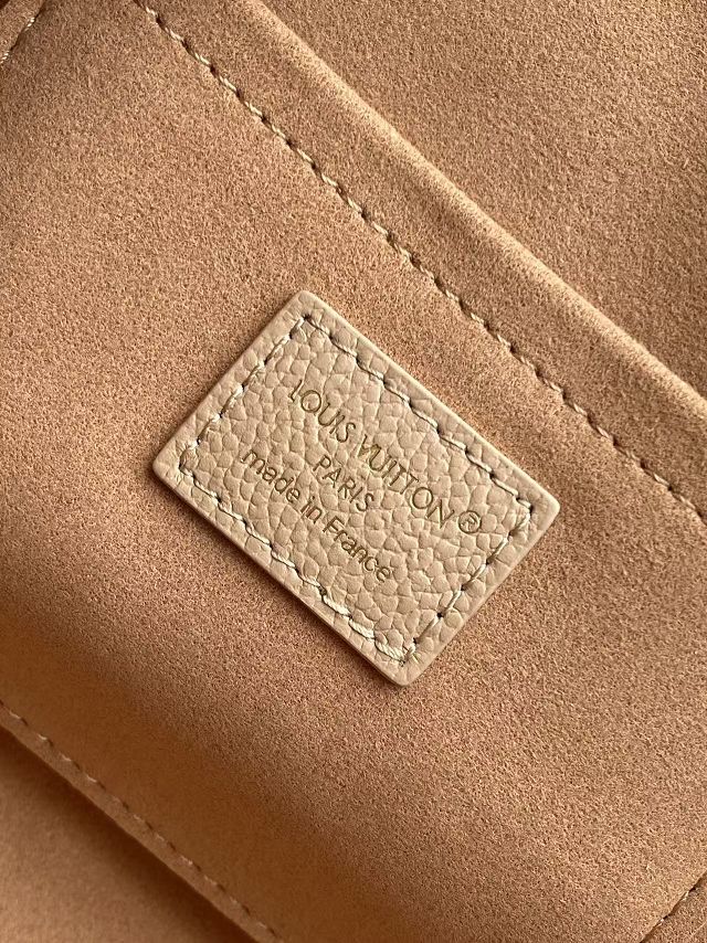 Louis vuitton original calfskin alma BB handbag M20409 hazelnut