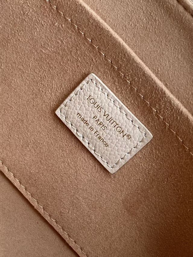 Louis vuitton original calfskin onthego east west M29487 white&blue