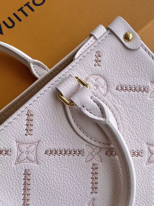 Louis vuitton original calfskin onthego pm M28528 light pink