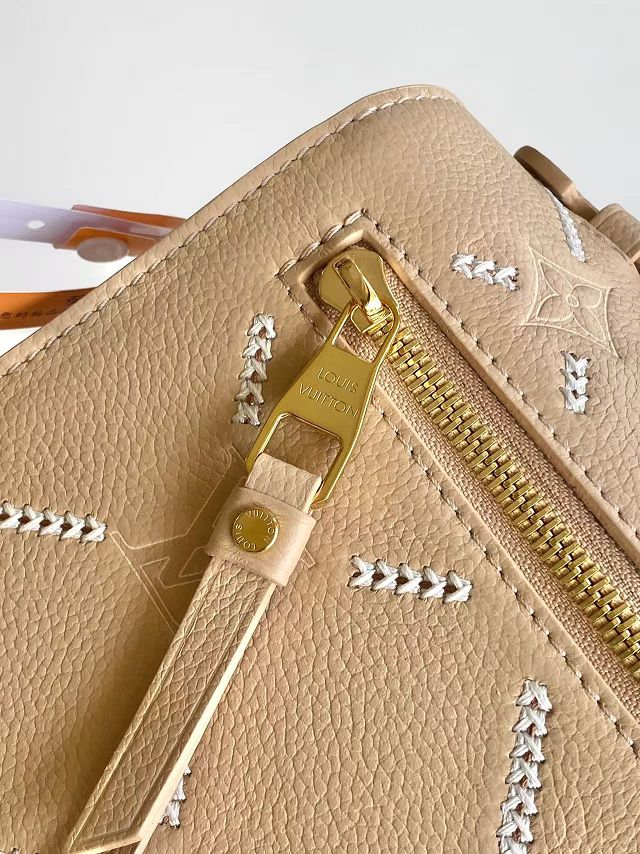 Louis vuitton original calfskin pochette metis M29497 hazelnut