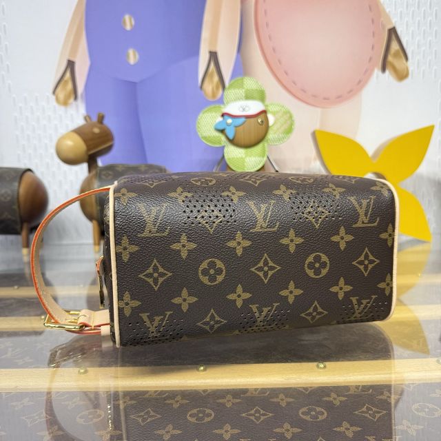 Louis vuitton original monogram canvas locker dopp kit M29165