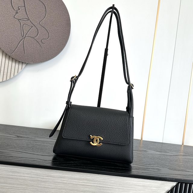 CC grained calfskin small flap bag AS6489 black 