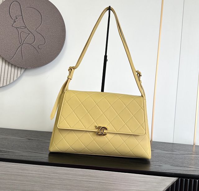 CC lambskin maxi flap bag AS6482 yellow