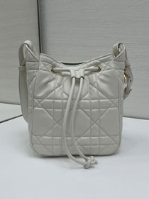 Dior original lambskin Small D-motion bag M2851 white