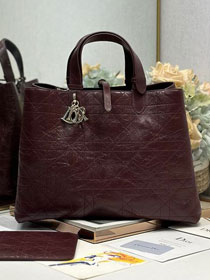 Dior original crinkled calfskin large toujours bag M2833 bordeaux
